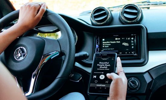 Tablet multimedia del coche sin carnet AIXAM