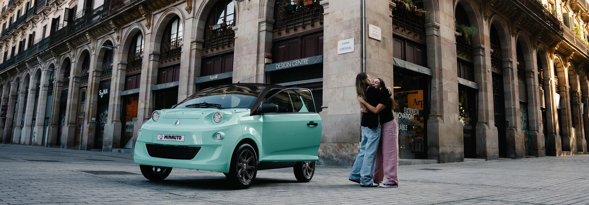 DESCUBRE EL NUEVO e-MINAUTO Chic