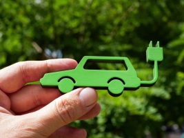 Zoom impacto-economico-vehiculos-electricos.webp