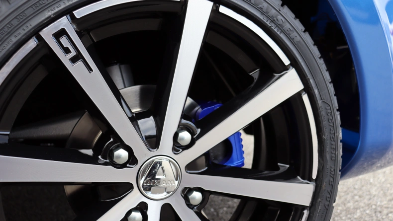 Coches  Sin Carnet CUTGTI_BLS_DTZ1.jpg