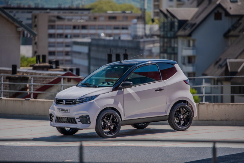 Coches  Sin Carnet CITSPO_PROF_BLA_JPG.jpg